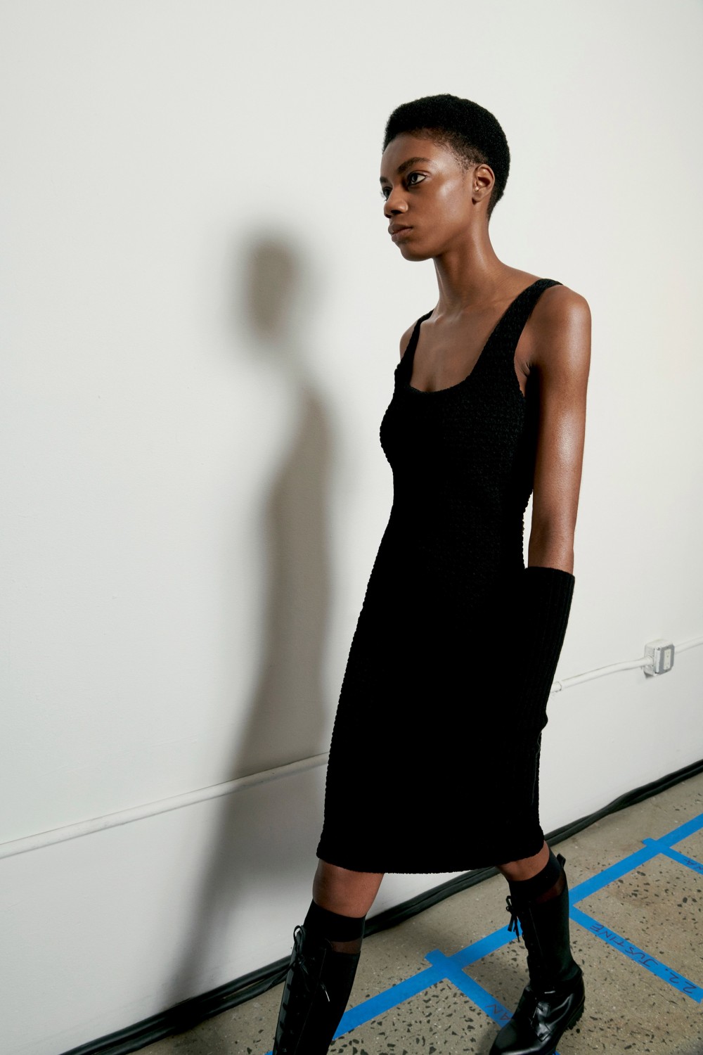 【紐約時裝週】Theory的現代都市女性！細膩質感展現幹練的時尚風格！