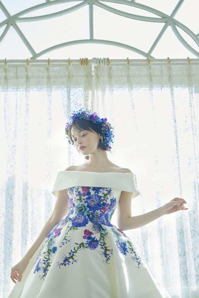 Mika Ninagawa (蜷川実花)'s Facebook