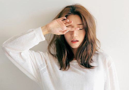 【撫平眼紋】眼部皮膚護理就是要用硬道理！切記3個不變護膚定律