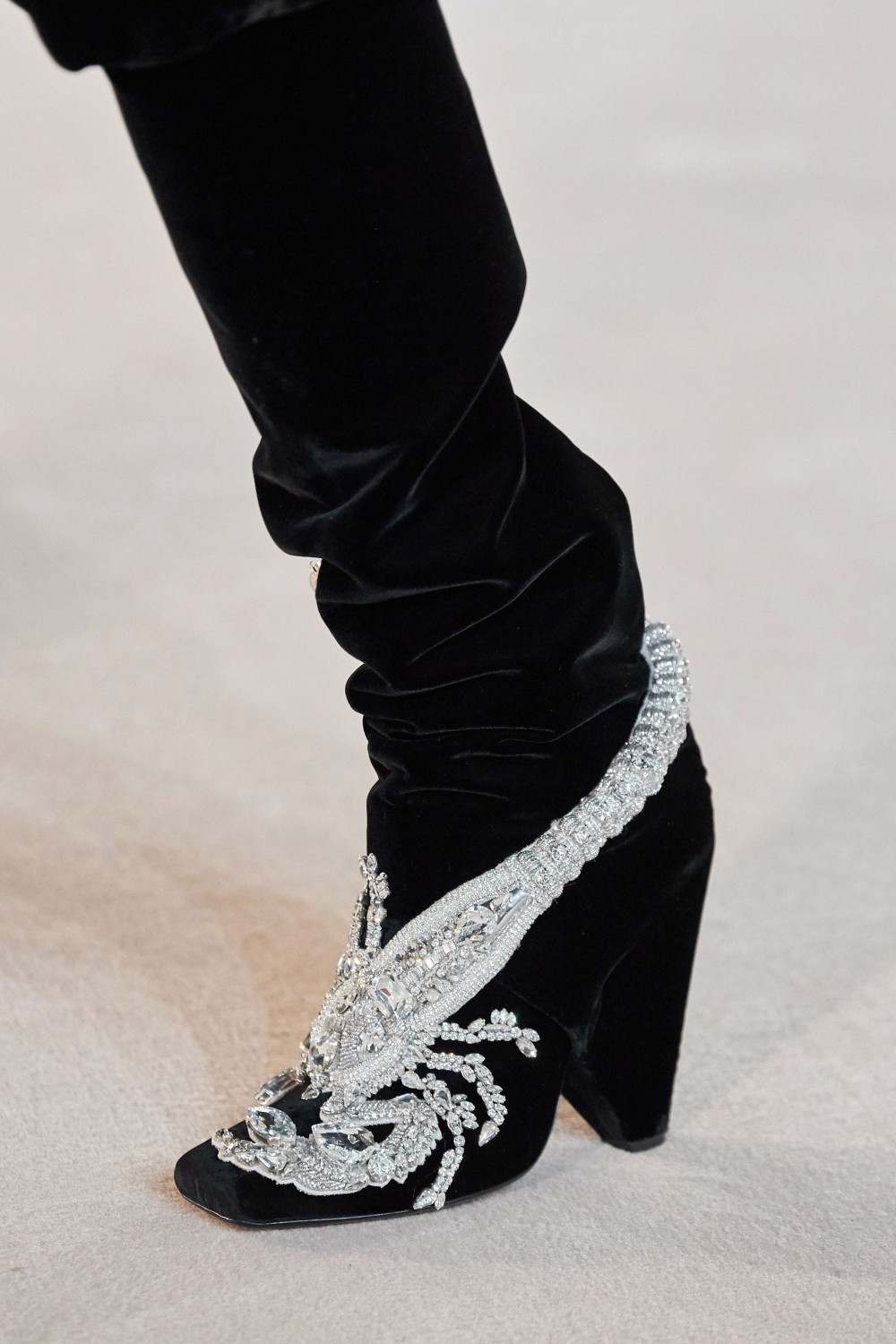 【巴黎時裝週】Balmain的帥氣形象！Olivier Rousteing打造低調的奢華風格！