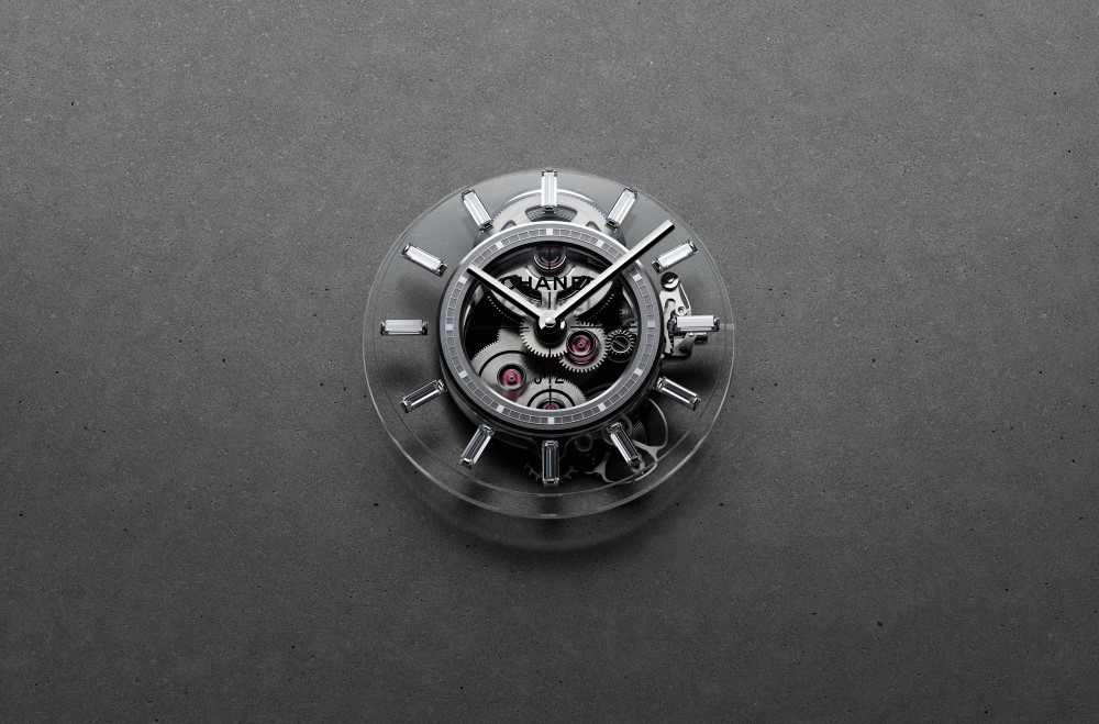 黑白並存的色彩革命!J12系列經歷二十年時光淬煉再次譜寫屬於CHANEL的傳奇故事!