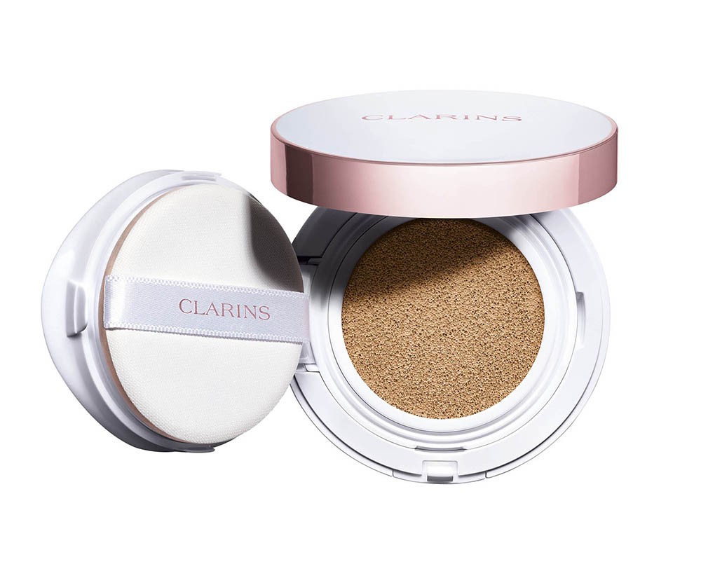 CLARINS Bright Plus Brightening Cushion foundation SPF 50 / PA +++