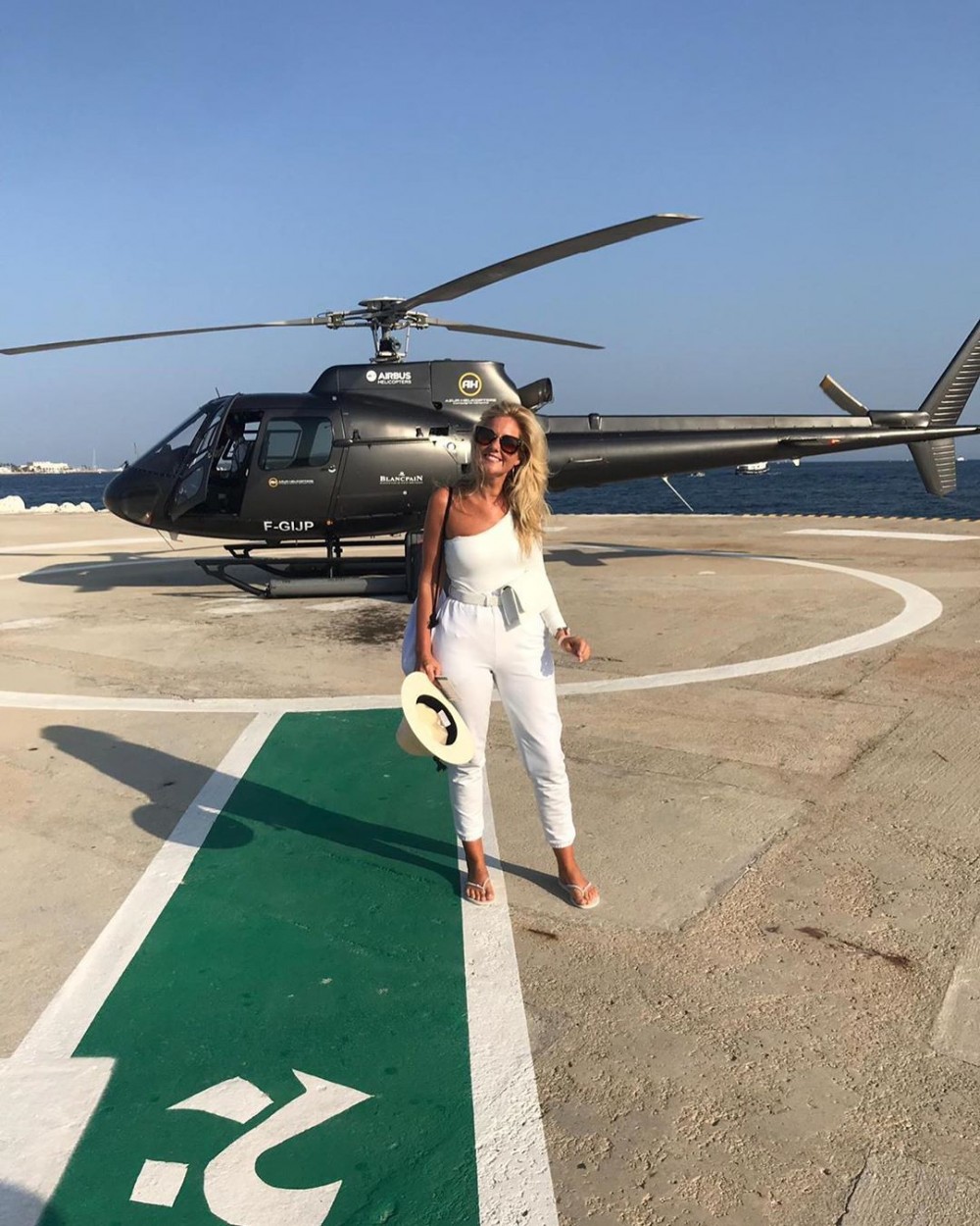 Charlotteawbery's Instagram