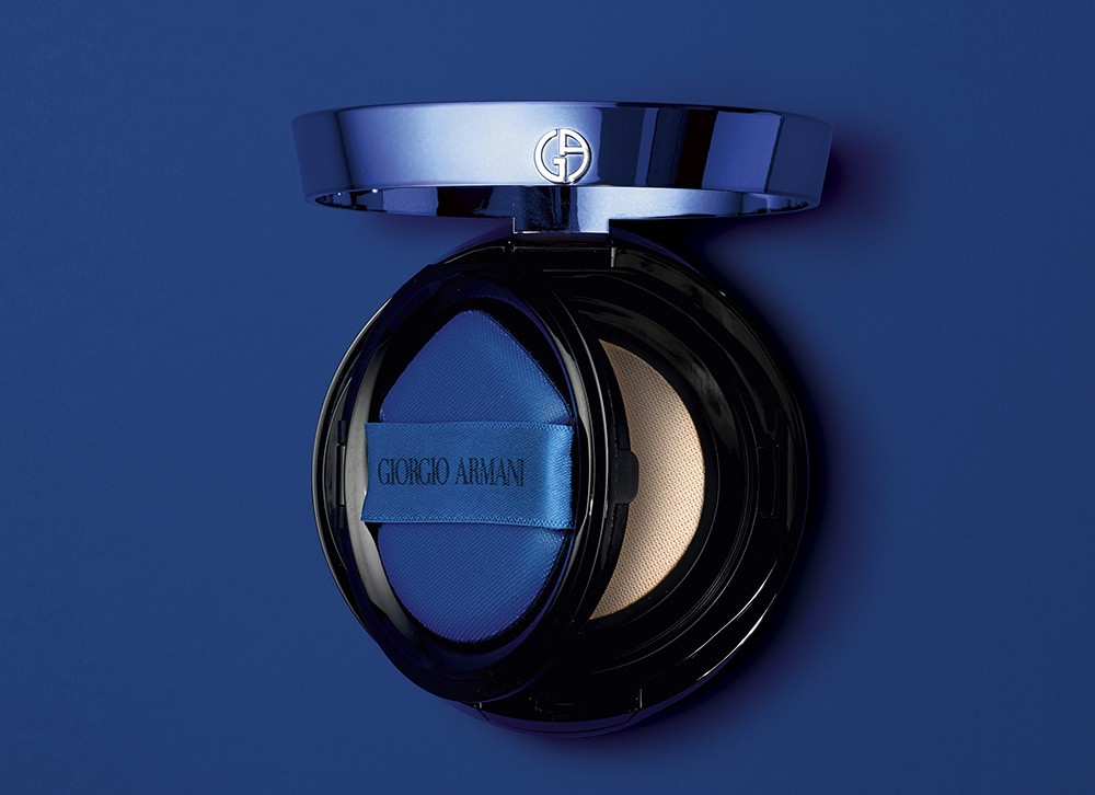 GIORGIO ARMANI DESIGNER ESSENCE-IN-BALM MESH CUSHION 設計師電光藍氣墊精華粉底SPF50 PA+++