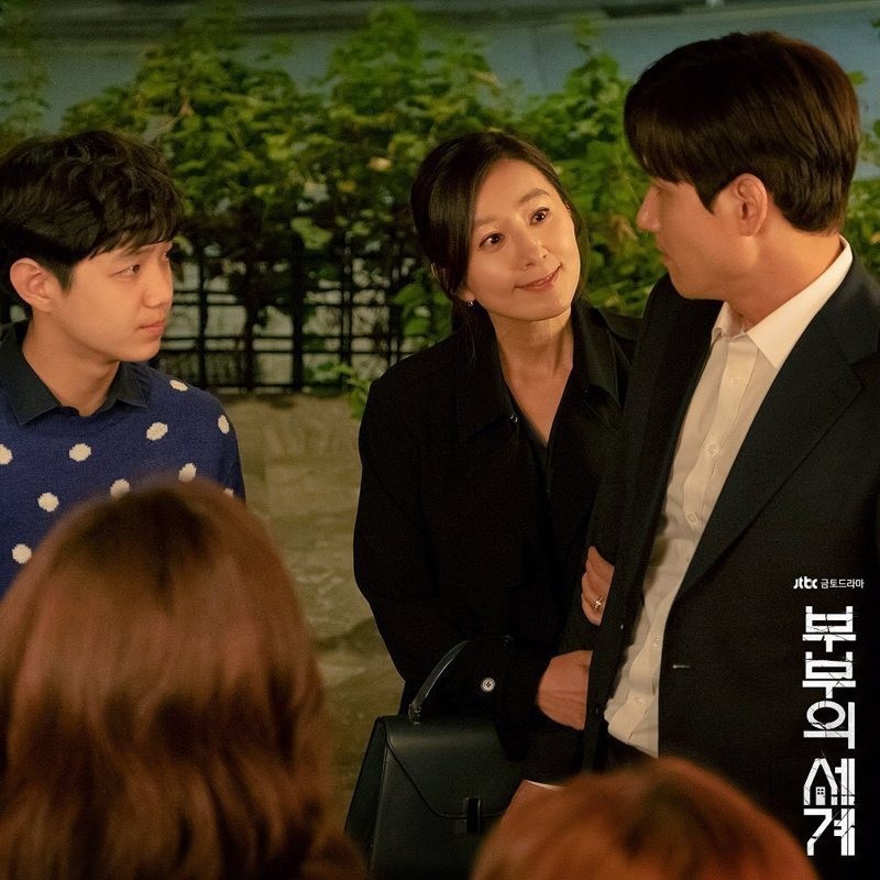 《夫妻的世界》襄括哪些奢華手袋品牌？歷史甚至比起Hermès更加悠久？