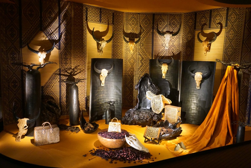 時尚界再度傳來噩耗！Hermès的櫥窗藝術總監Leïla Menchari離世！