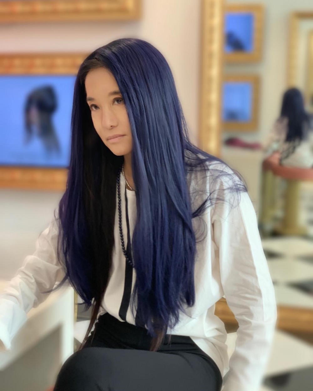 王薇薇如何從失敗找到真正的人生？七十歲的「婚紗女王」依然能夠踏上輝煌之路！