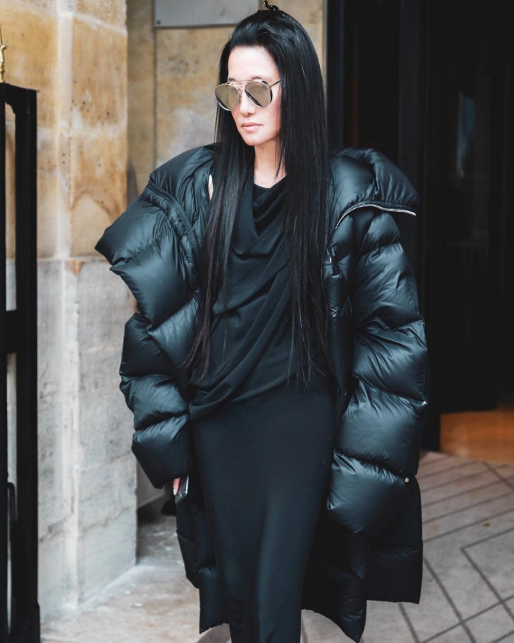 王薇薇如何從失敗找到真正的人生？七十歲的「婚紗女王」依然能夠踏上輝煌之路！