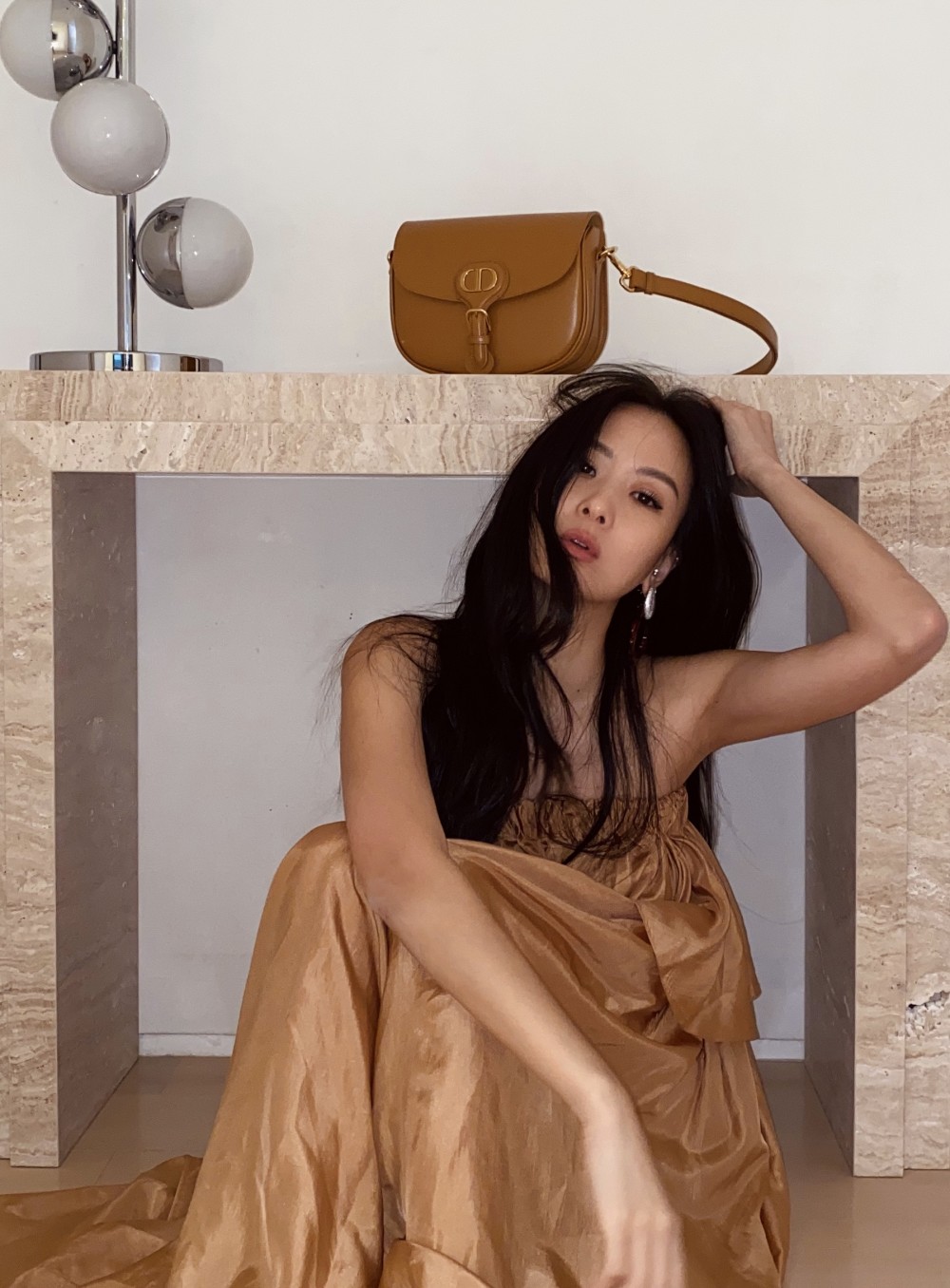 亞洲明星共同演繹秋冬2020系列的「IT Bag」！哪個時尚品牌將會獲得最後勝利！