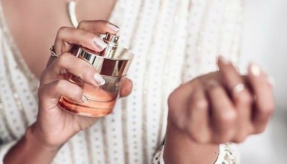 4款降5度專屬夏日的果味香水 001