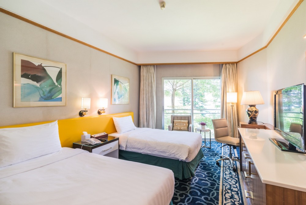 Silvermine Beach Resort