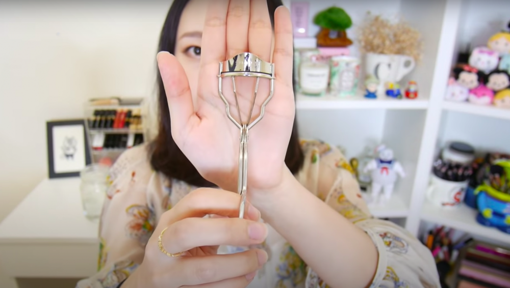 介紹美妝達人Pony、Catie 必推的化妝工具7