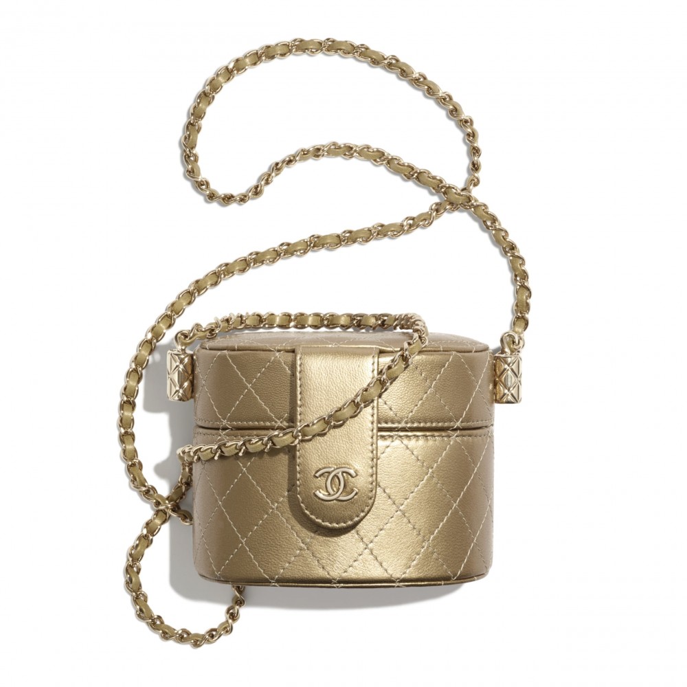 Chanel small clutch with chain HKD 12,000