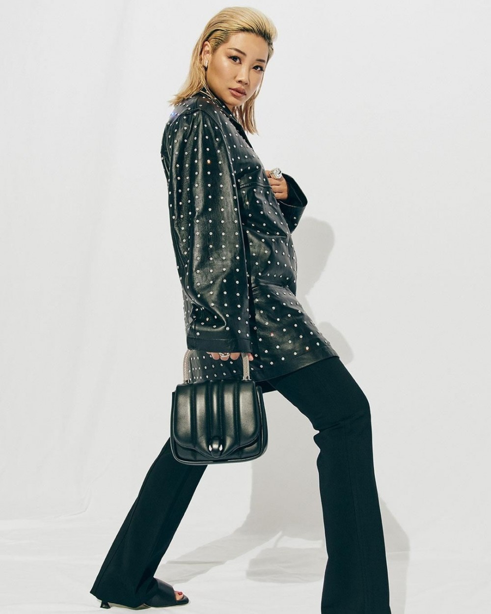 BVLGARI × AMBUSH曝光 經典Serpenti能化身潮流單品?011