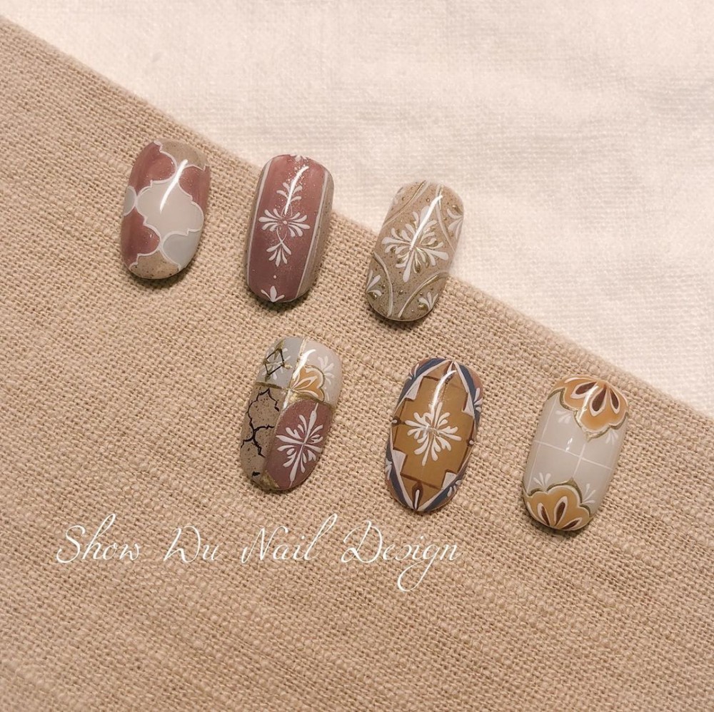 Instagram @ showwus_nail