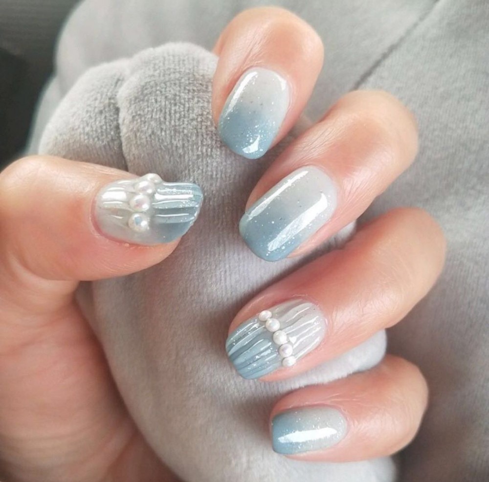 【2020秋冬美甲】最適合初秋的優雅浪漫 高質感「 珍珠美甲 」款式!011