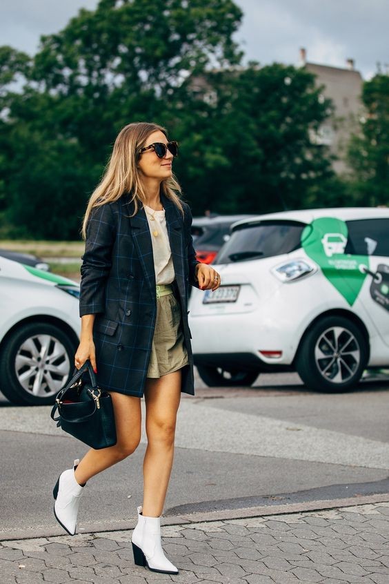 入秋穿搭靈感 上班這樣穿時尚又得體！