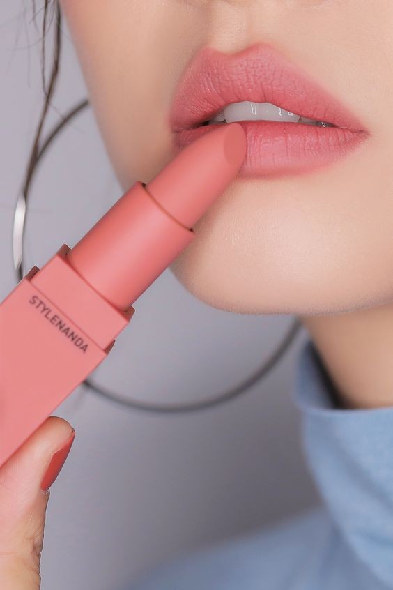 心理測驗 超準測試 10種唇膏顏色看出你的隱藏氣質 Poplady