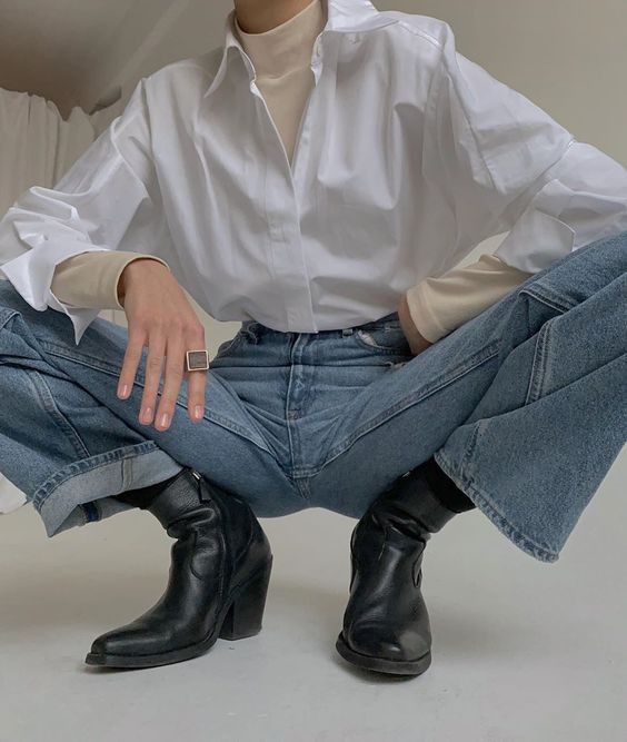 6 個秋冬時尚必備短靴穿搭靈感 這樣配再不會讓雙腿變短！