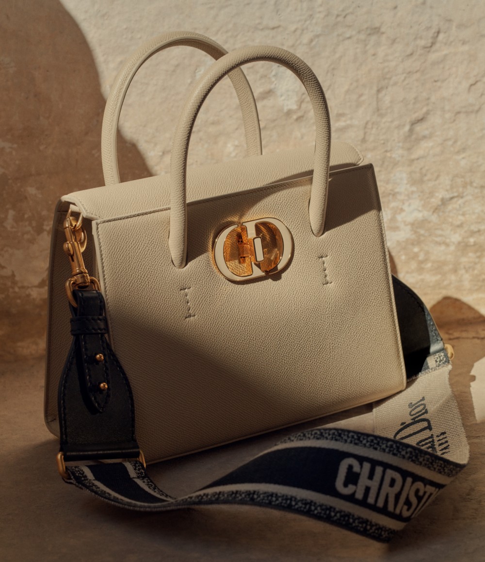全新Dior St Honoré手袋登場 搶眼「CD」古典優雅實用型