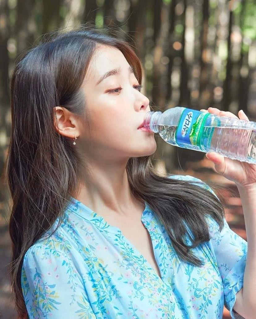 IG @ iu_leejieun516