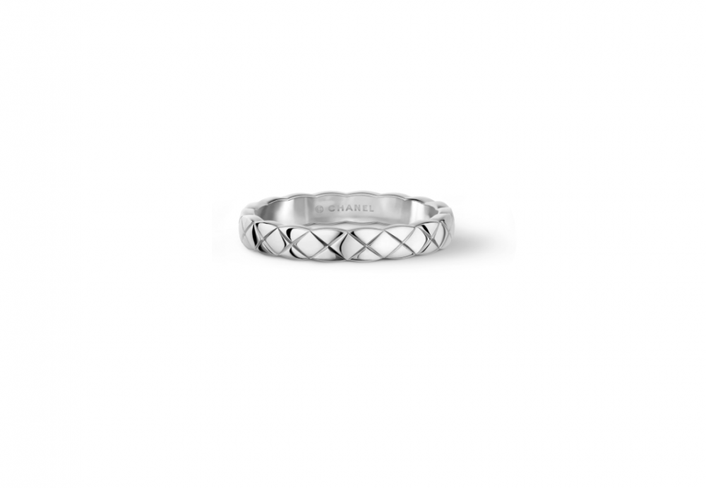 時尚極簡主義-Hermès、Cartier、CHANEL、Tiffany-Co.-入門級結婚戒指01