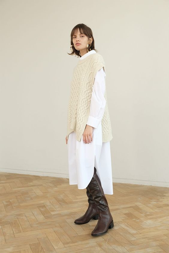 最適合亞洲女性的多層次穿搭 衣櫥不能缺少的「針織背心」
