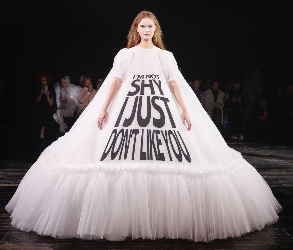 重溫Viktor & Rolf 超共嗚的時尚厭世金句!