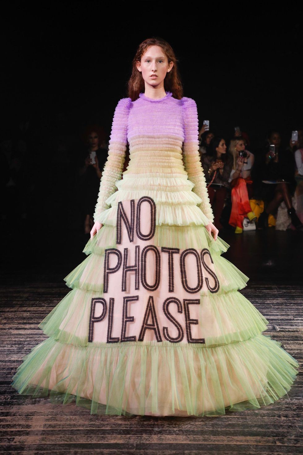 重溫Viktor & Rolf 超共嗚的時尚厭世金句!002