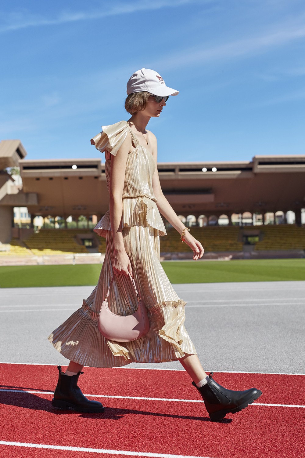 CELINE_WOMAN_SUMMER21_PRINT_LOOK_05_01