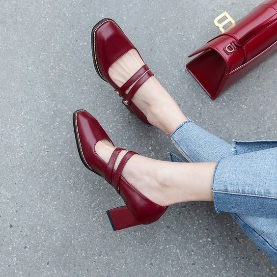 打造職場時尚新女性造型 5項必需擁有的經典單品004