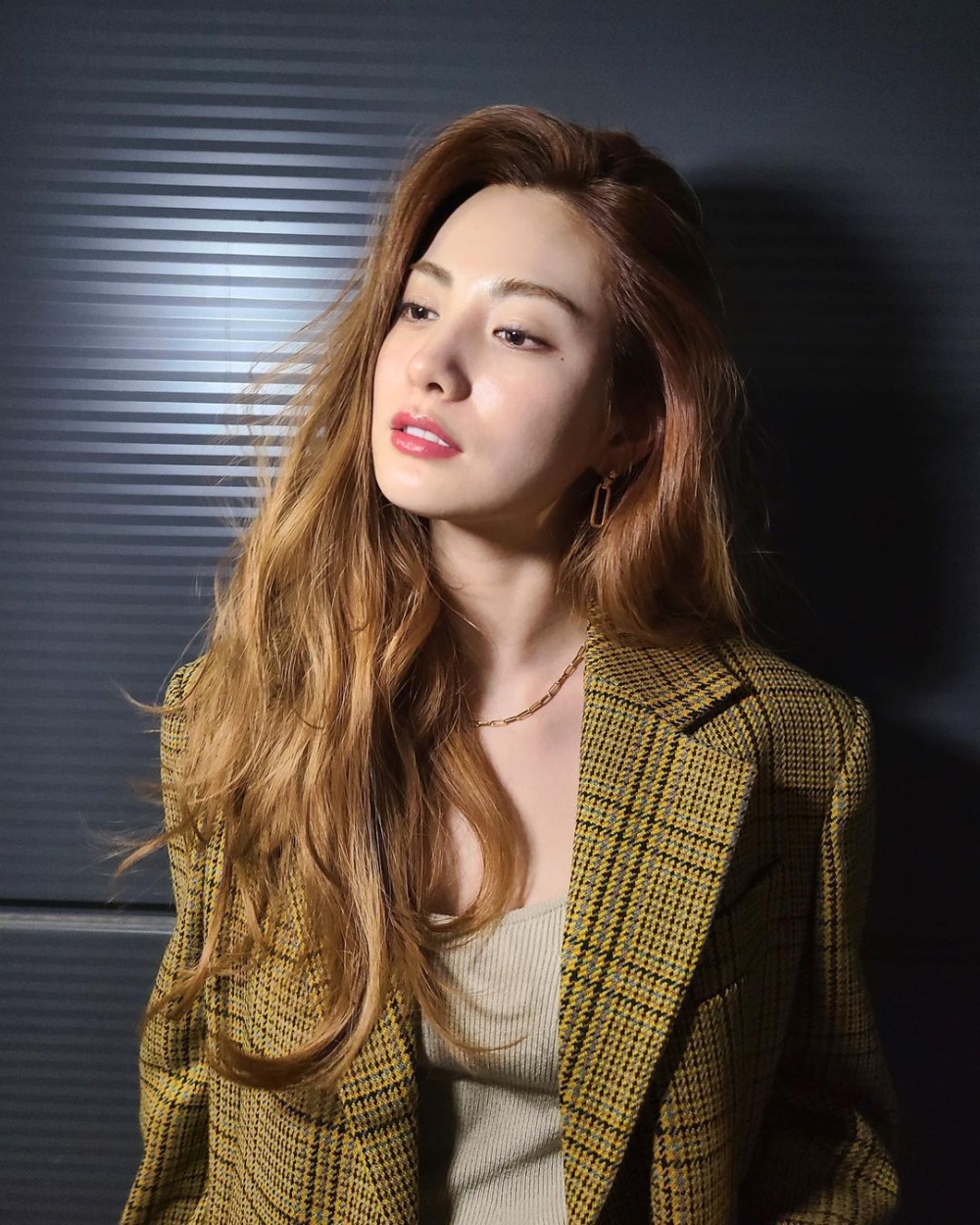 IG@jin_a_nana