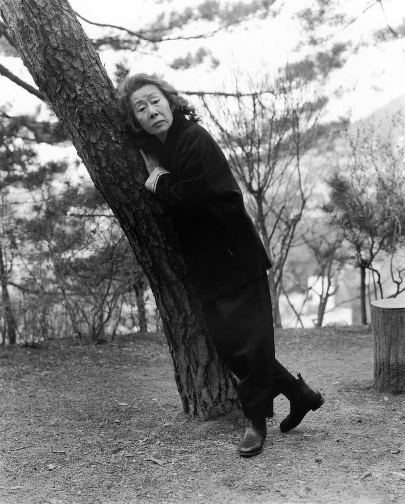 尹汝貞奪下奧斯卡女配角