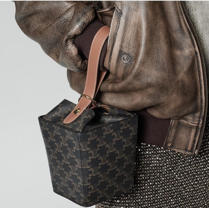 CELINE