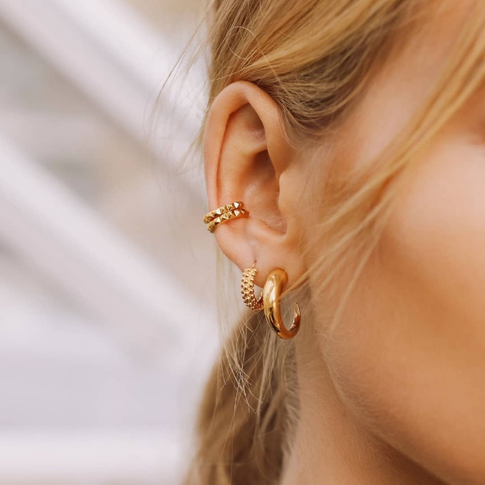 耳骨夾當道!沒有耳洞的你不用再羨慕了!