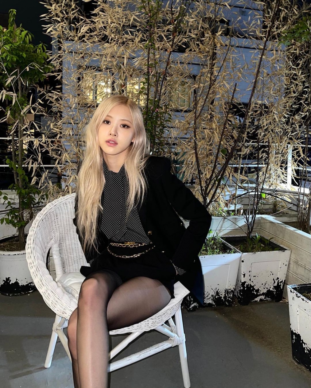 IG@roses_are_rosie