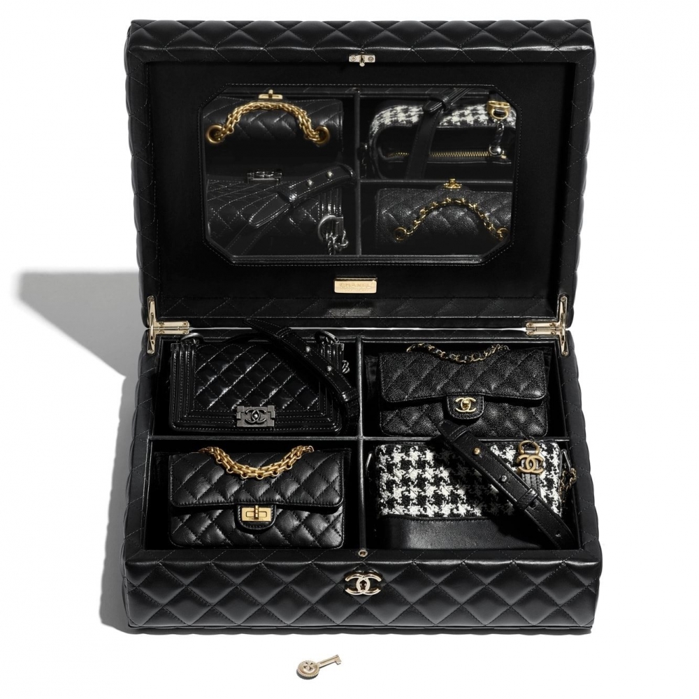 CHANEL