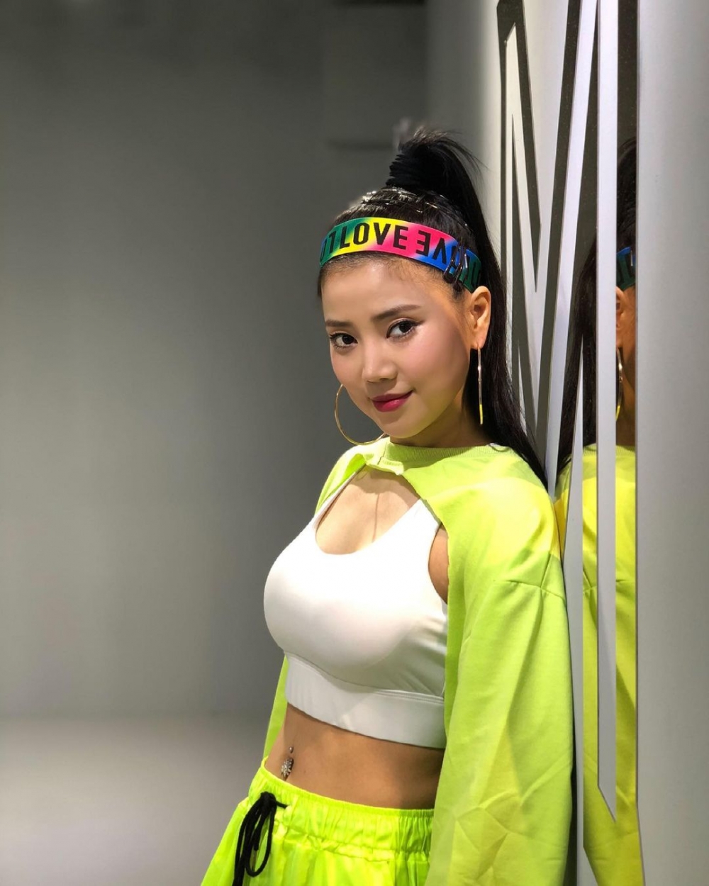 風靡歐美的Dance Workout跟上4位百萬健身Youtuber一起動!讓你在家也能爆汗燃脂