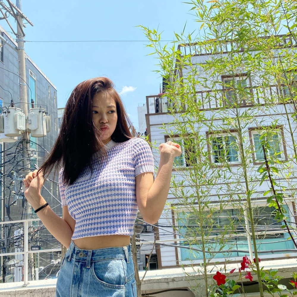 @jennierubyjane