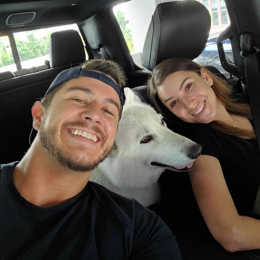 熱門戀愛實境秀「Love Is Blind」兩年後重聚首播:在慶祝真愛的同時,讓我們一次看盡情侶間的酸甜苦辣