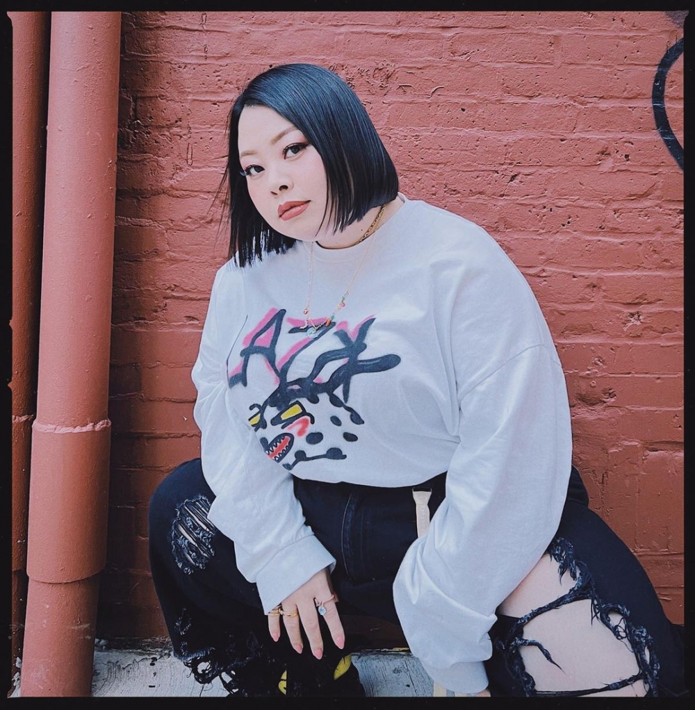 渡邊直美充滿自信的展現自己。