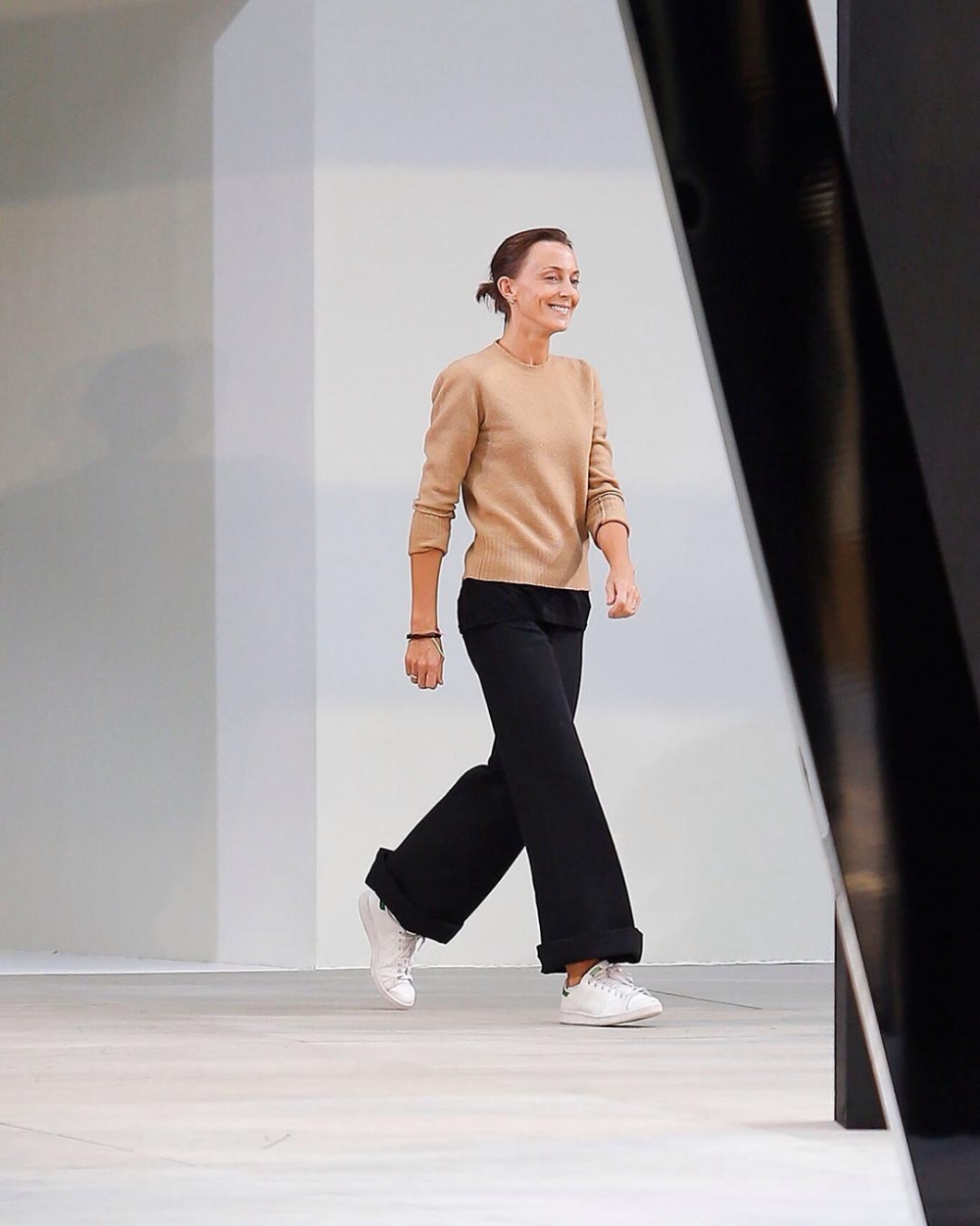 沈寂3年,Phoebe Philo回歸時尚界帶來重磅新消息