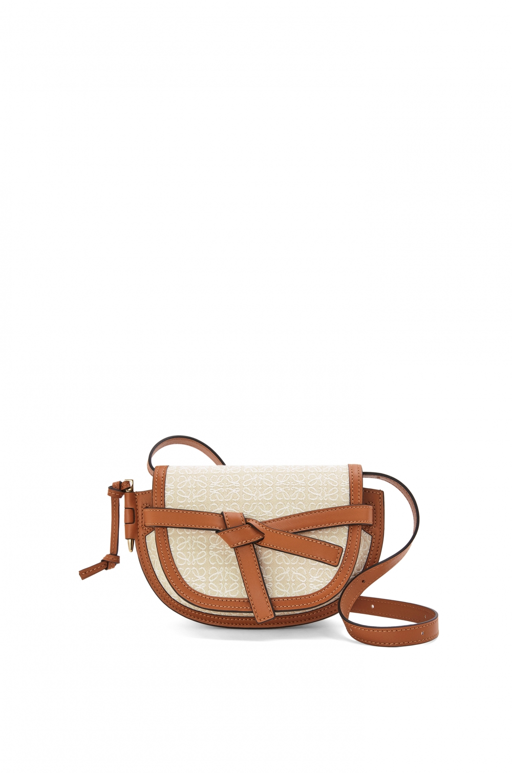 LOEWE夏日手袋推薦