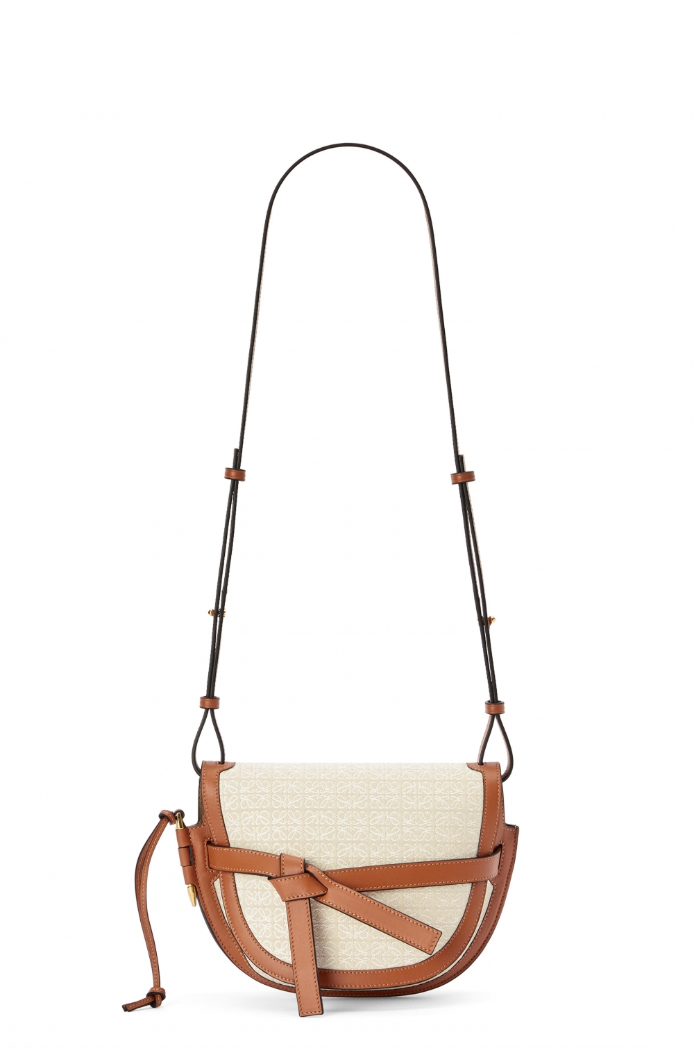 LOEWE夏日手袋推薦