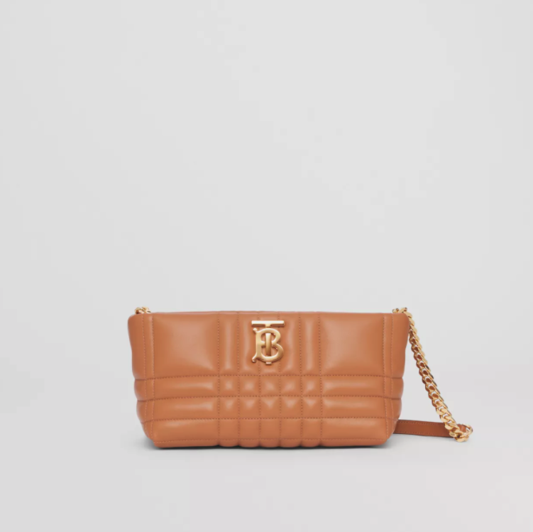 Riccardo Tisci 重新為Burberry加入現代活力,帶來Lola Bag、Olympia Bag這些令新一代追捧的新手袋。