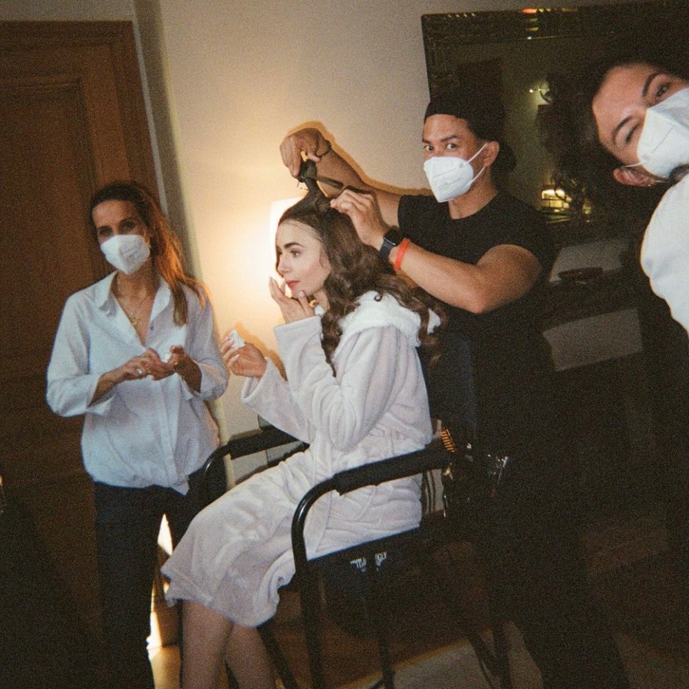 Netflix熱門影集Emily in Paris續集