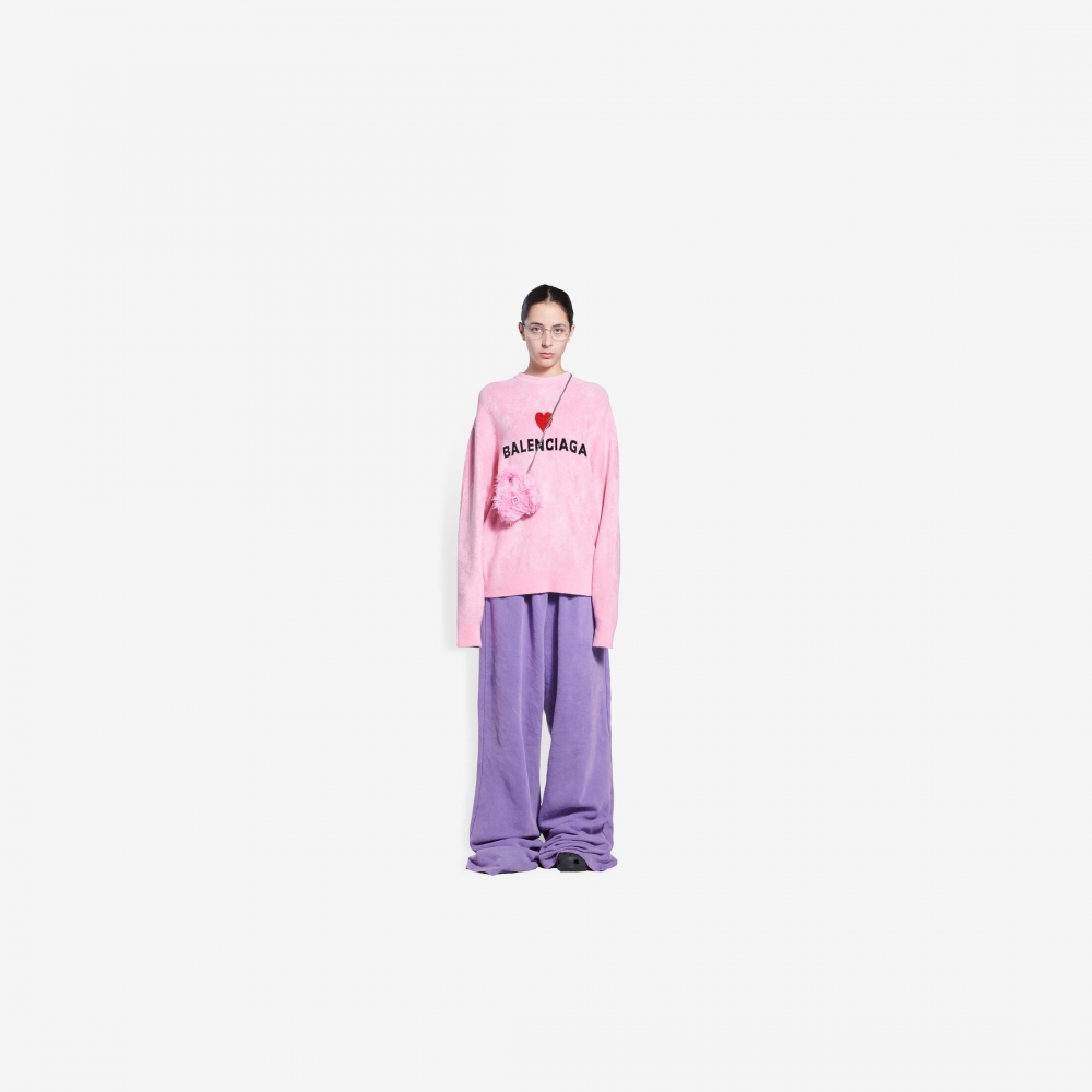 讓你想擁入懷抱的8款夢幻感「毛毛系」手袋:CHANEL、Prada、Balenciaga、CELINE激出超萌少女心,專屬於你的It Bag!