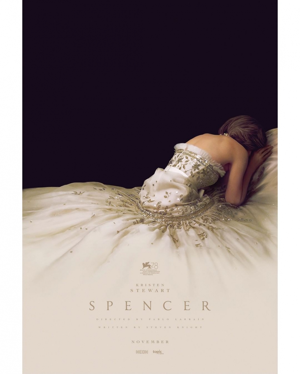 Kristen Stewart《Spencer》演活戴妃孤寂無助