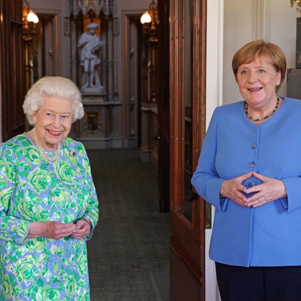 英女王的珍珠項鍊:沒有它就不能出門,項鍊代表著爺爺的愛