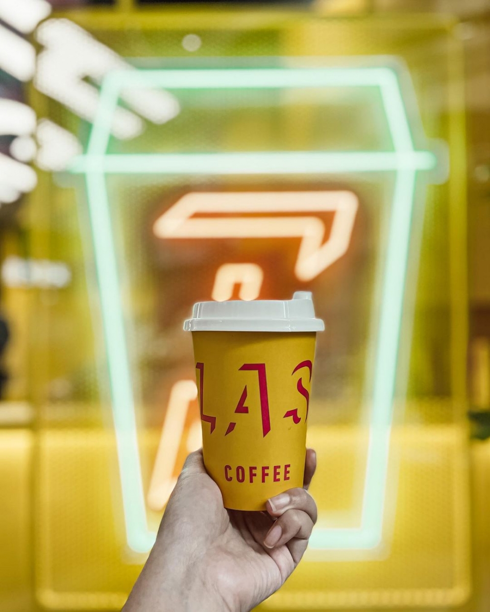 從新加坡到香港的咖啡之旅Flash Coffee